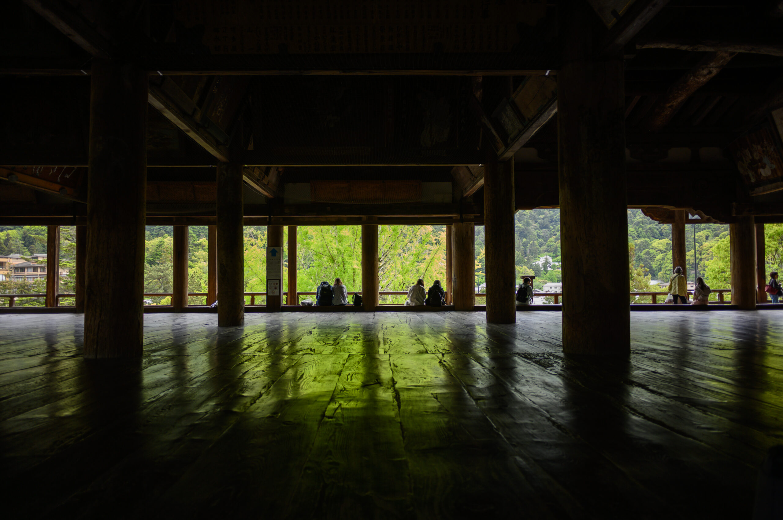 What is the relationship between Miyajima and Hideyoshi!? Reflect on distant history and visit places associated with Toyotomi Hideyoshi